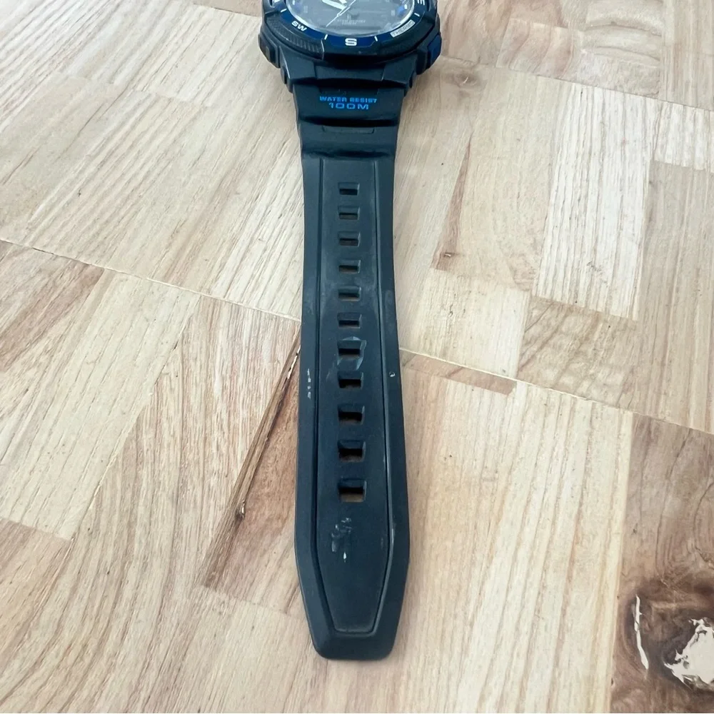 Casio mens analog digital blue black compass sport watch NEW BATTERY